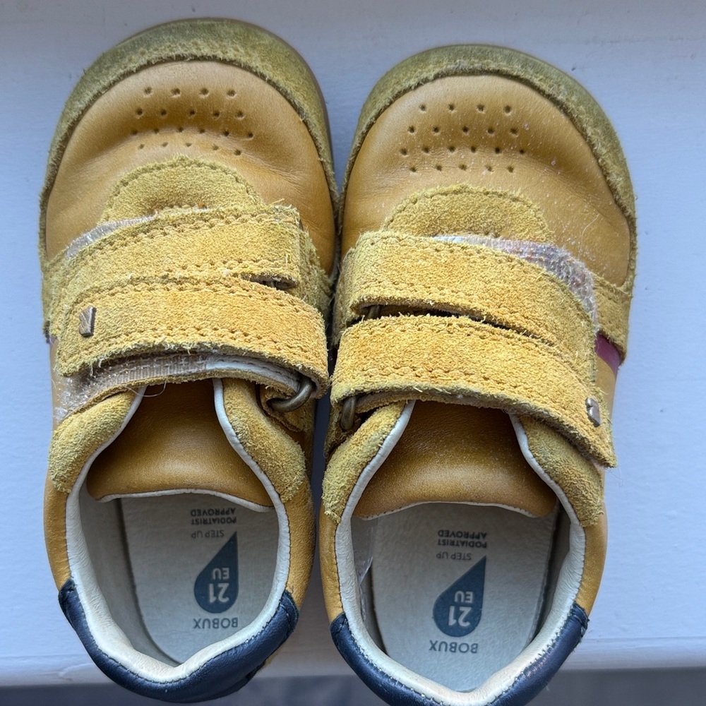 Bobux Step Up toddler Sneakers EU size 21